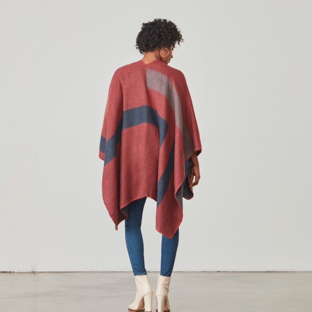 Mulberry B.B Dakota poncho.